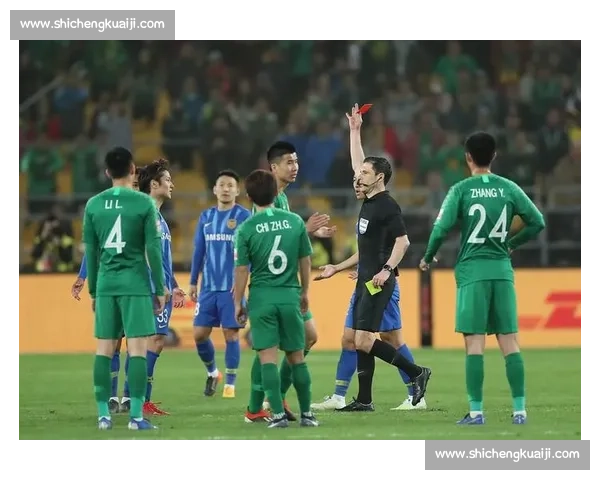 苏宁与国安激战正酣 双方鏖战争夺积分榜重要位置