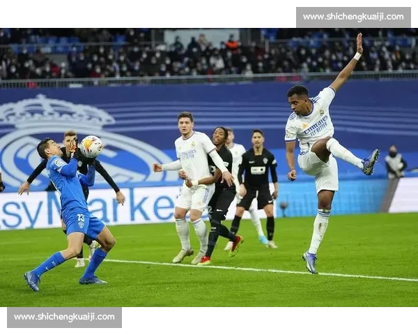 艾尔切迎战强敌 全力以赴力争西甲首胜 力挺主场决战